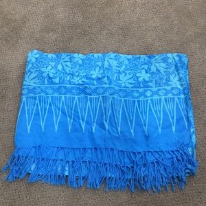 Blue floral Hawaiian wrap